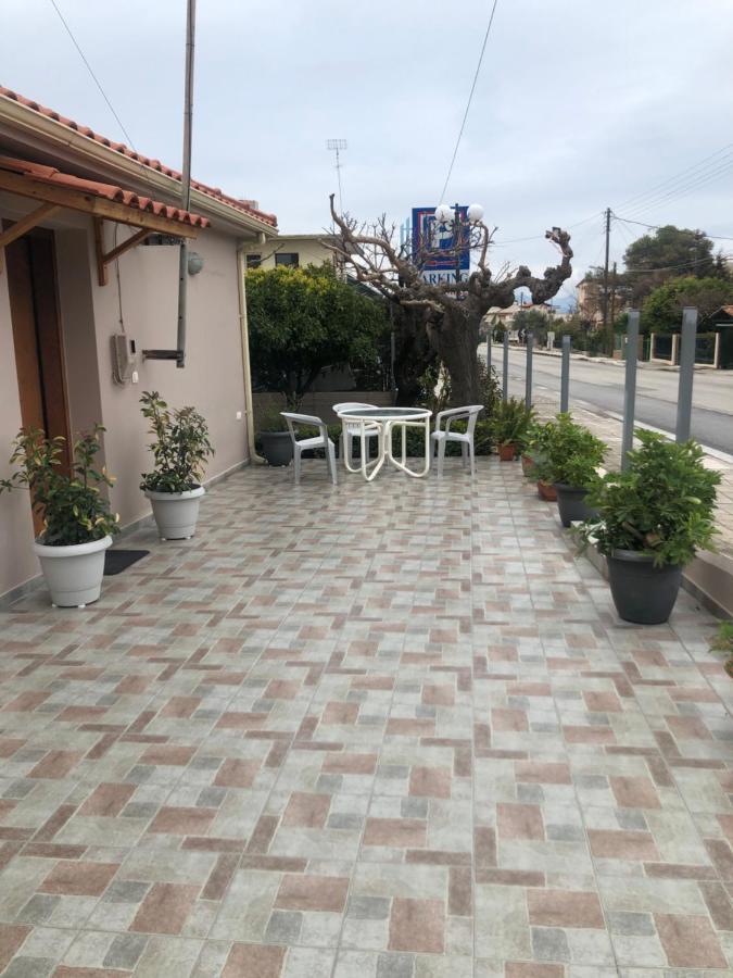 Chrysa'S House Apartment Aigio Exterior photo