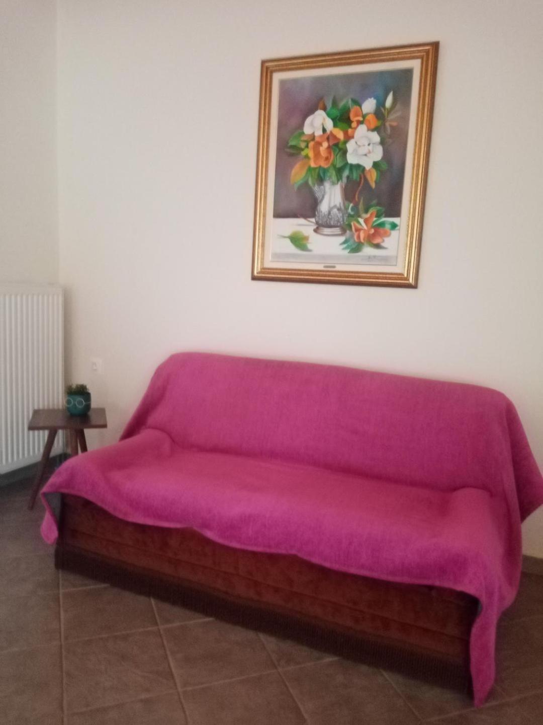 Chrysa'S House Apartment Aigio Exterior photo